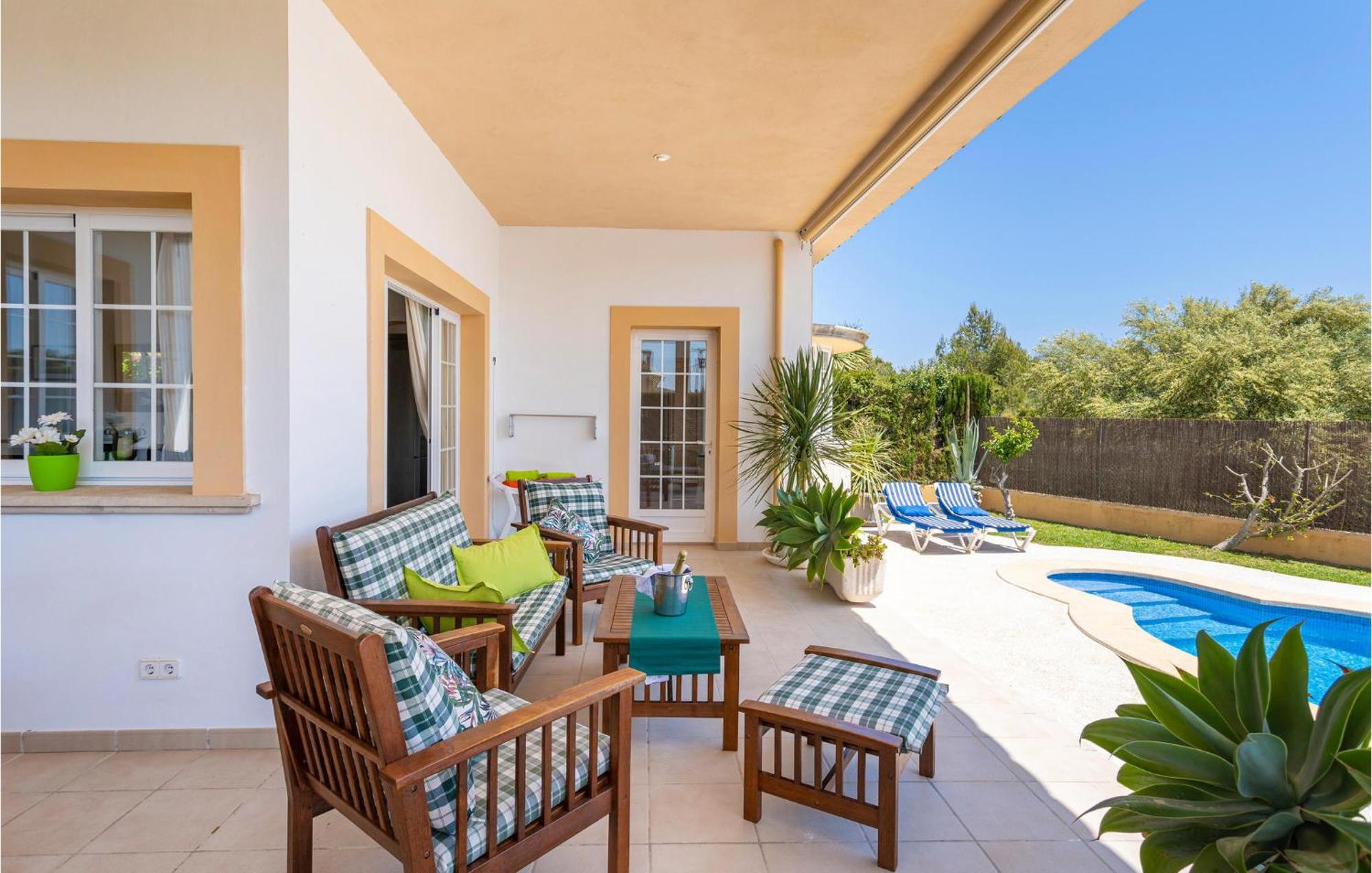 Awesome In Cala Bona With Kitchen Cala Bona (Mallorca)