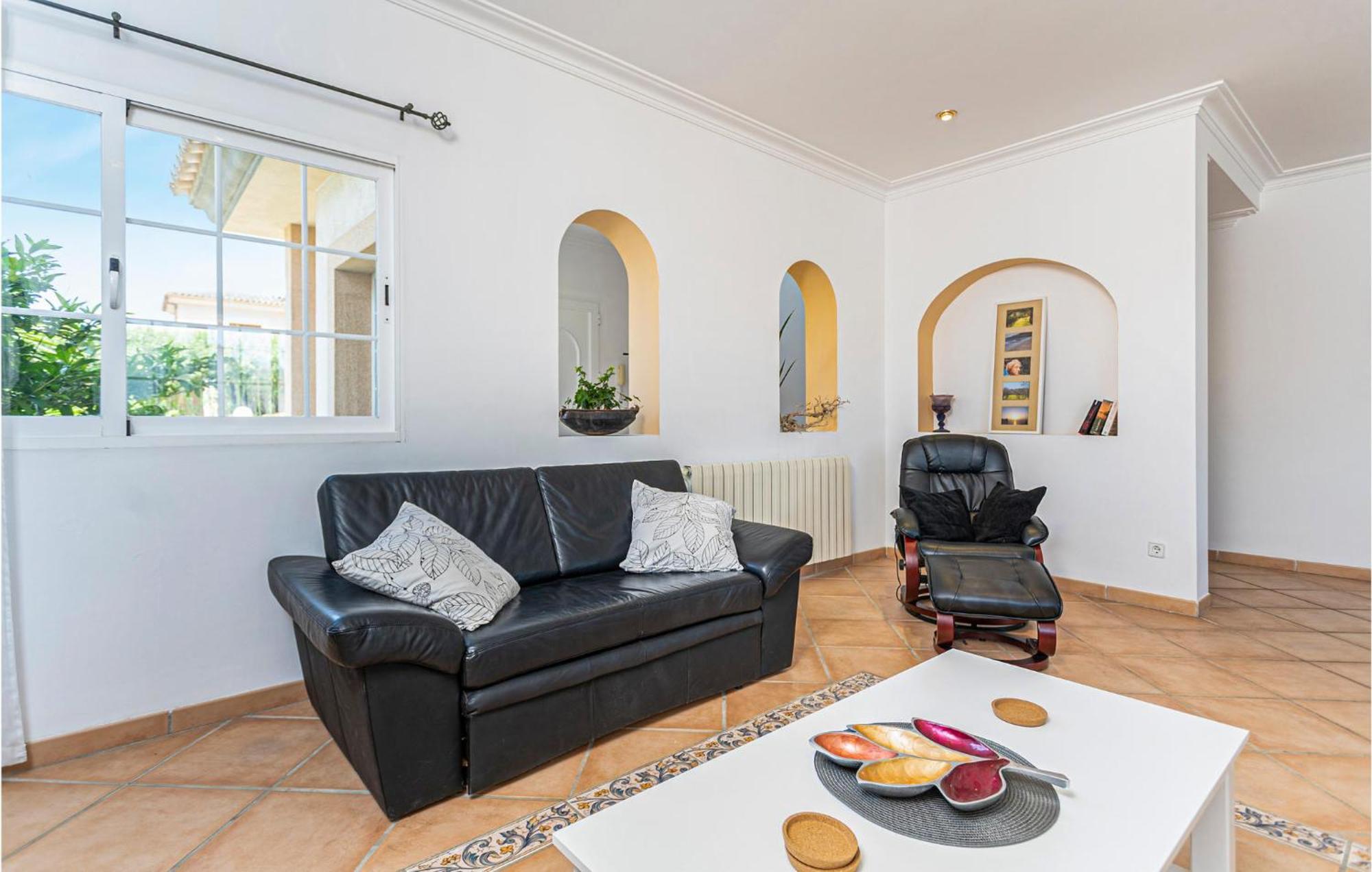 Ferienhaus Awesome In Cala Bona With Kitchen *