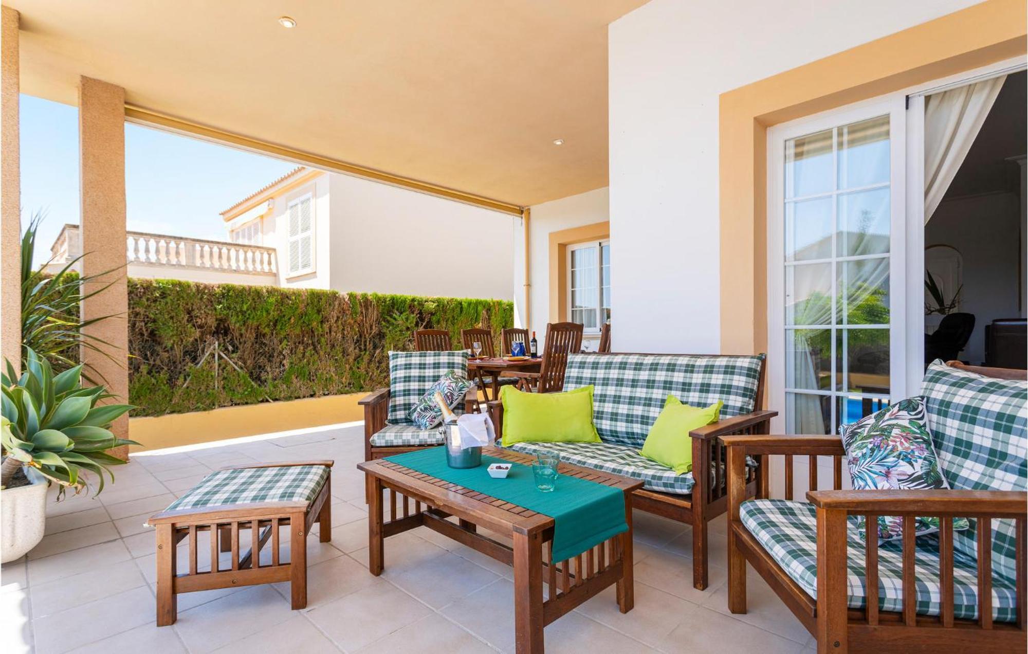 Ferienhaus Awesome In Cala Bona With Kitchen Cala Bona (Mallorca)