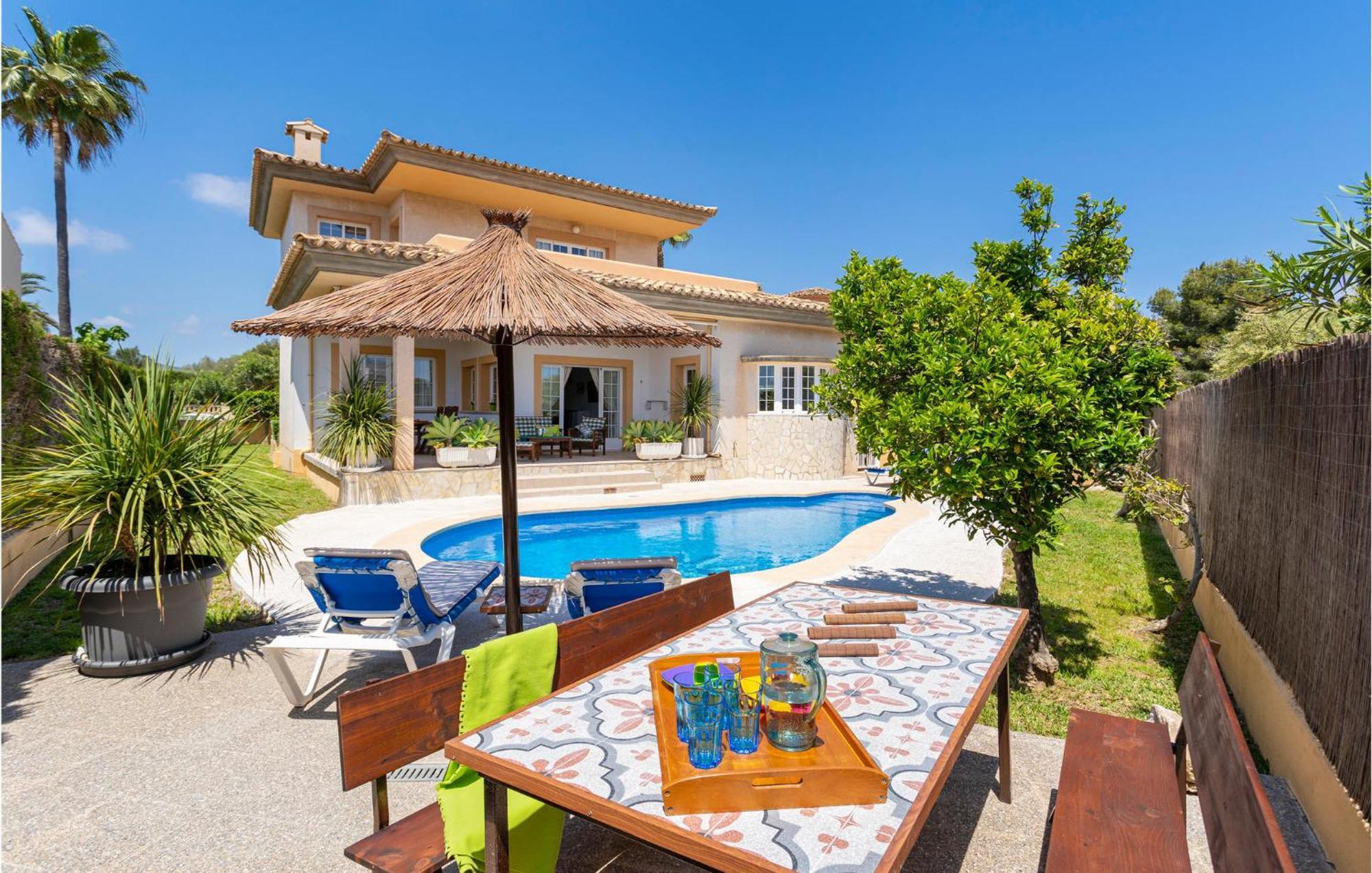Ferienhaus Awesome In Cala Bona With Kitchen Cala Bona (Mallorca)